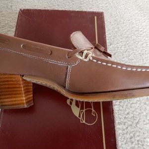 OLD MAINE TROTTERS W/HEEL  MOCCASIN STYLE - 6.5M